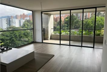 Apartamento en  Poblado, Medellín