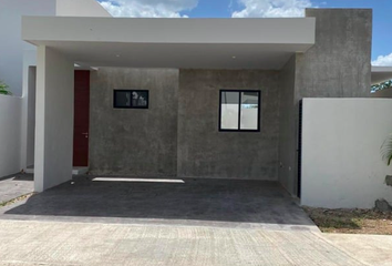 Casa en condominio en  Calle 21, Cholul, Mérida, Yucatán, 97305, Mex