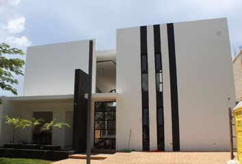 Condominio horizontal en  Algarrobos Desarrollo Residencial, Mérida, Yucatán