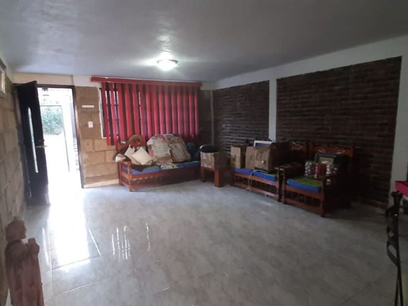 renta Casa en Lago de Guadalupe, Cuautitlán Izcalli (EB-EK1085r)