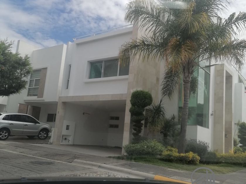 Departamento en renta Calle Pino, Valle Del Paraíso, Puebla, 72498, Mex