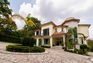 Casa en fraccionamiento en  Hacienda De Valle Escondido, Ciudad López Mateos, Estado De México, México