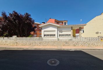 Chalet en  Valencia De Don Juan, León Provincia