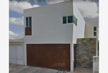 Casa en  Calle 90, Las Américas, Mérida, Yucatán, México