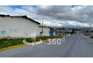 Terreno Comercial en  Calle De Los Fundadores, Quito, Ecuador