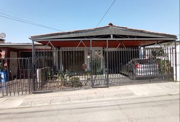 Casa en  Calle Belisario Prats 2026, Independencia, Santiago, Región Metropolitana De Santiago, 8380000, Chl