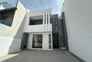 Casa en  Calle Homero, San Luis Potosí, 78398, Mex