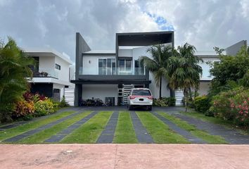 Casa en  Lagos Del Sol, Cancún, Quintana Roo