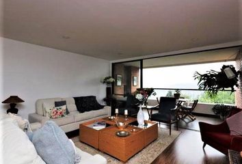 Apartamento en  Poblado, Medellín