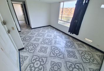 Apartamento en Avenida Carrera 18, Hogares Soacha, Comuna Soacha Central, Soacha Ciudad, Soacha, Cundinamarca, Rap (especial) Central, 250051, Colombia