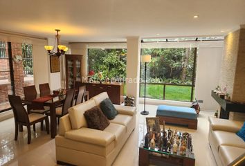 Apartamento en  Calle 151 11 32, Bosque De Pinos Iii, Bogotá, Distrito Capital, Col