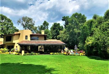 Casa en  Avándaro, Valle De Bravo