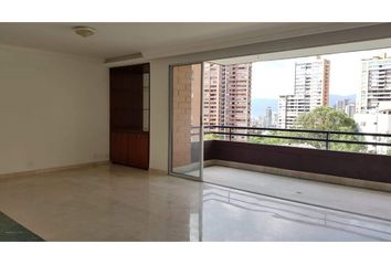 Apartamento en  Poblado, Medellín