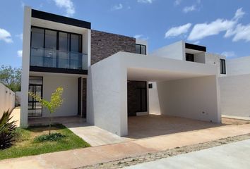 Casa en  Pueblo Cholul, Mérida, Yucatán