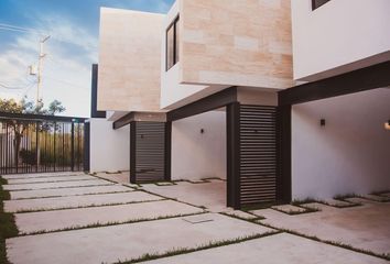 Condominio horizontal en  Pueblo Cholul, Mérida, Yucatán