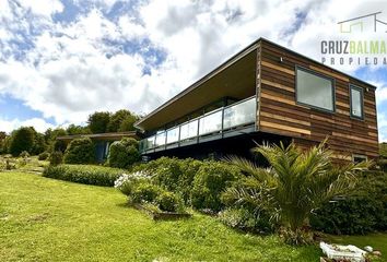 Casa en  Puerto Varas, Llanquihue