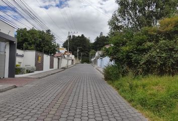 Terreno Comercial en  Pghj+q5x, Quito 170801, Ecuador