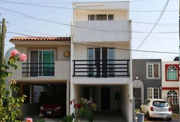 Casa en  Avenida Valdepeñas 2804, Fracc Villas De Torremolinos, Zapopan, Jalisco, 45130, Mex