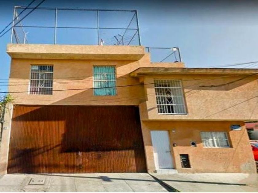 venta Casa en La Federacha, Guadalajara, Jalisco (2_43_83393988_4378192)-  