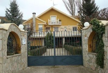 Chalet en  Monzon De Campos, Palencia Provincia