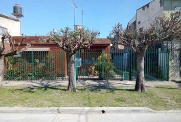 Casa en  Isidro Casanova, La Matanza