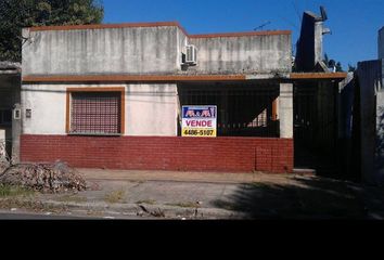 Casa en  Isidro Casanova, La Matanza