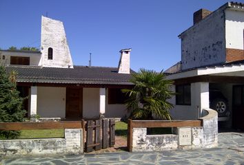 Casa en  Santa Rosa De Calamuchita, Córdoba