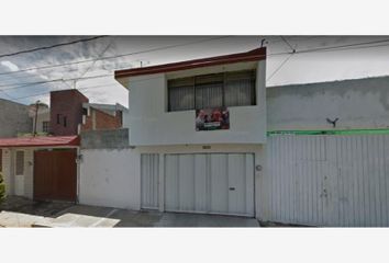 Casa en  Ciudad Satélite, Puebla