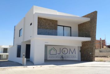 Casa en condominio en  Avenida San Bartolomé, Fraccionamiento Los Ángeles, Culiacán, Sinaloa, 80014, Mex