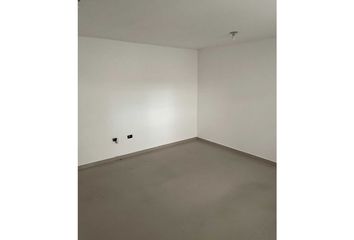 Casa en Calle 24 Norte, San Vicente, Comuna 2, Cali Ciudad, Cali, Sur, Valle Del Cauca, Rap Pacífico, 760046, Colombia