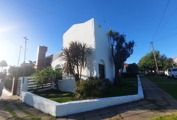 Casa en  Punta Mogotes, Mar Del Plata