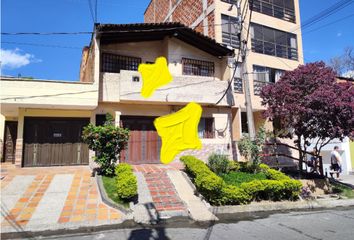Casa en  Barrio Cristóbal, Medellín