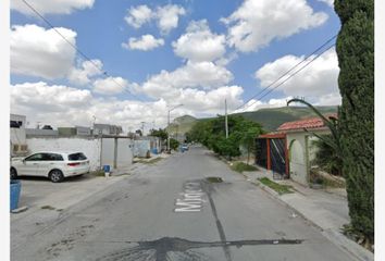 Casa en  Parque Industrial Jardín De Monterrey I, Apodaca