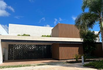 Casa en condominio en  Calle 27 331-337, Benito Juárez Nte, Mérida, Yucatán, 97119, Mex