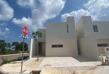 Casa en  San Pedro Cholul, Mérida, Yucatán