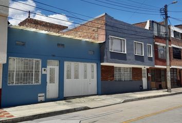 Casa en  A Y A, Calle 132a 58c 77, Ciudad Jardin Norte, Bogotá, Distrito Capital, Col