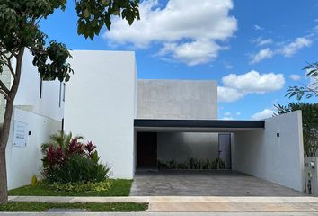 Casa en  Pueblo Conkal, Conkal