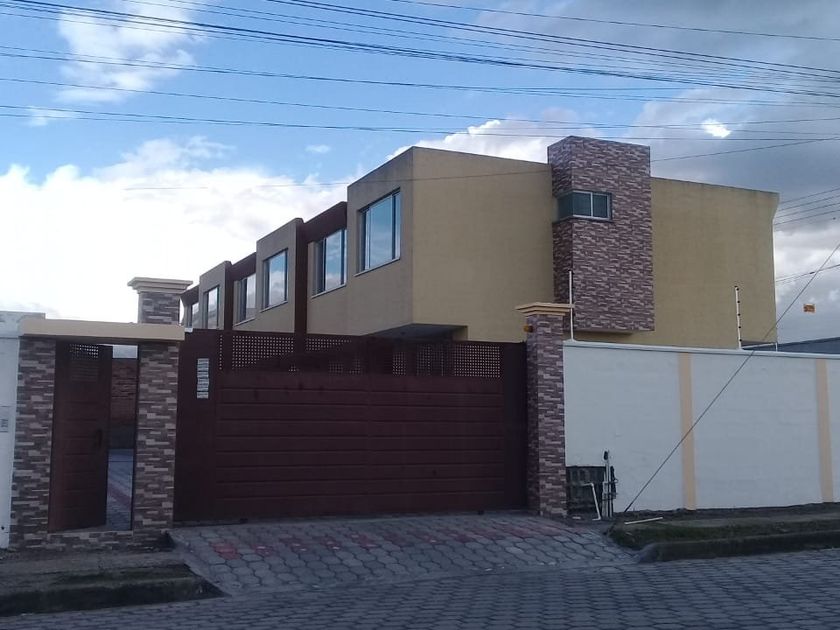 Casa en venta Av. Interoceánica Oe12-60 Y, Pifo 170175, Ecuador