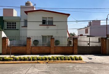 Casa en  Lomas De San Mateo, Naucalpan De Juárez
