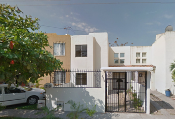 Casa en  Calle Revolución, Las Juntas, Puerto Vallarta, Jalisco, 48291, Mex