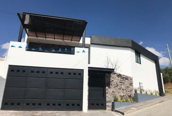 Casa en fraccionamiento en  Paseo Panorama 234, Villas De Irapuato, Guanajuato, México
