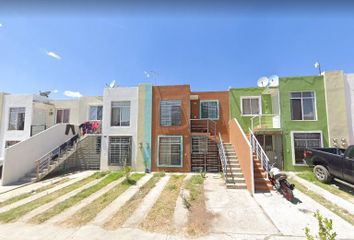 3 casas en remate bancario en venta en Valle de los Molinos, Zapopan -  