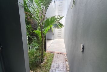 Casa en fraccionamiento en  Real De Palmas Cluster 12, Indeco Unidad, Villahermosa, Tabasco, México