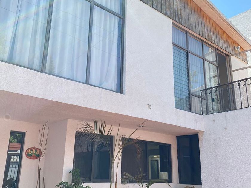 venta Casa en Colón Echegaray, Naucalpan de Juárez (EB-KK4958s)