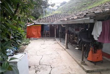 Villa-Quinta en  Gómez Plata, Antioquia