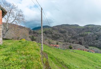 Chalet en  Infiesto, Asturias