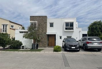 Casa en  La Reina, Provincia De Santiago