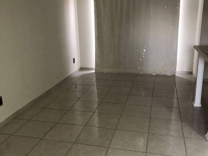 venta Casa en condominio en Quinta Bugambilias, Celaya (EB-LE7438s)-  