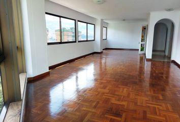 Apartamento en  Poblado, Medellín