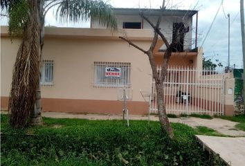 12 casas baratos en venta en Barranqueras icasas .ar